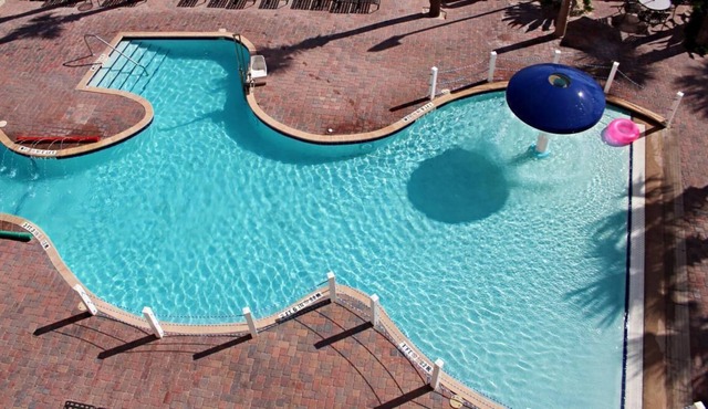 Outdoor Getaway! Three Serene Units, Surfing, Near Daytona Segs on the Beach