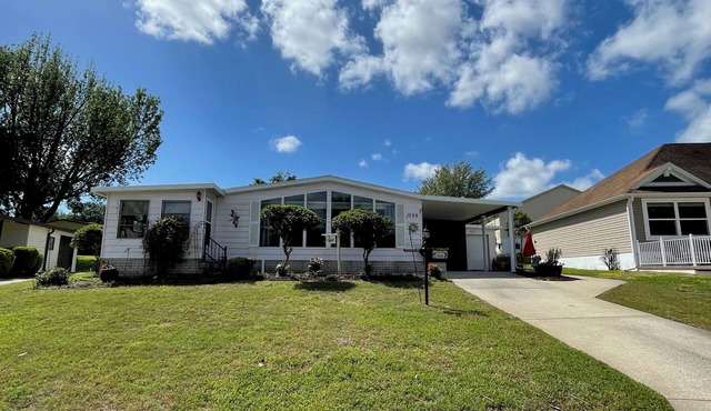 Park Views, Cozy Vibes, and Easy Breezy Living Near Spanish Springs