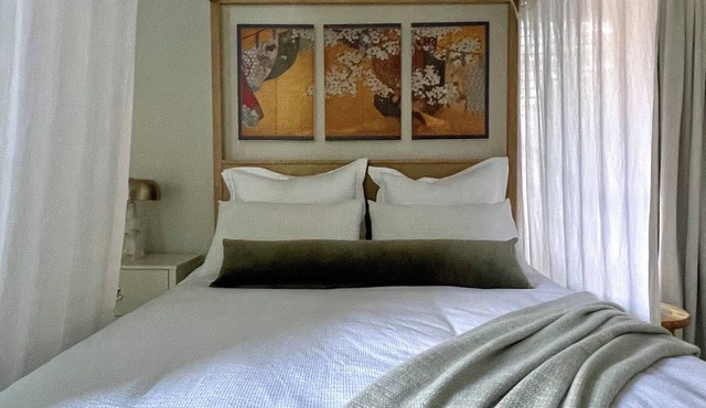 Peaceful Boutique Suite Private Entry Near Beach & Downtown