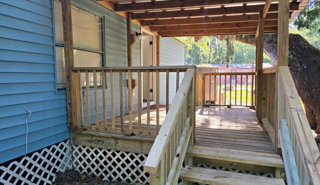 Perfect 2-bedroom mobile home in Mims. 10 minutes away from the Space Center