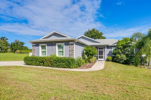Pet-Friendly Lakeland Family Oasis w/Game Room