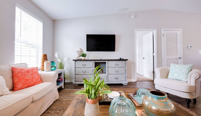PROMO 20% WEEKLY/35% MONTHLY DISCOUNT Charming Turtle House, 1 Mile to Flagler