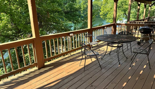 Riverfront Cabin on North Fork River - CWTR23