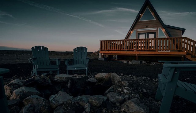 Rustic Off-Grid A-frame with Hot Tub and Sauna near the Grand Canyon for a Unique Escape in Williams, Arizona
