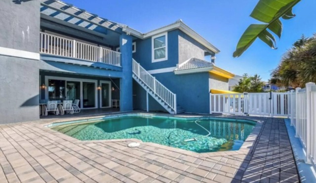 "Seas the Day" (Week or Month) on Ormond Beach with Pool and Ocean Views