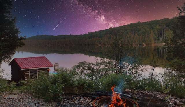 Secluded Ontario Lakehouse | Starlink+Night Skies