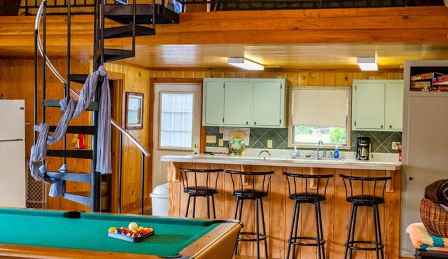 Shalom House Bed and Breakfast