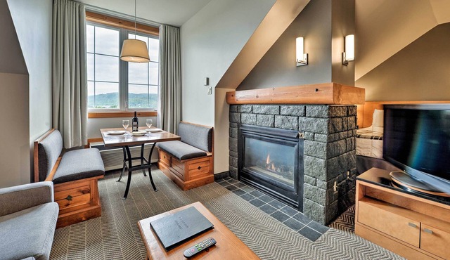 Ski-In/Out Studio on Mont Tremblant w/ Amenities!