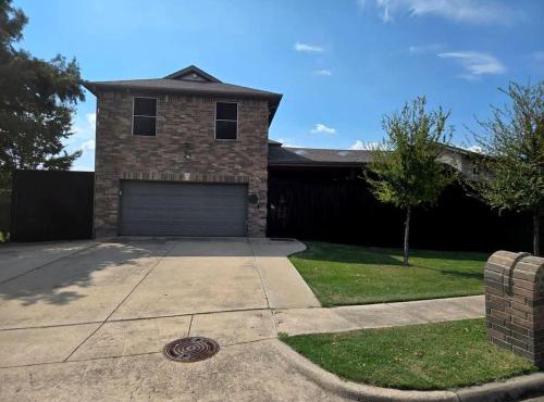 Spacious Lakefront Retreat House with 1100sqft Sports Bar Patio & Hot Tub Near Little Elm Beach, Little Elm, Texas