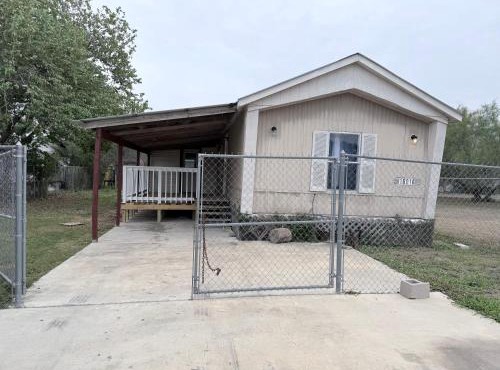 spacious one Bedroom mobil home