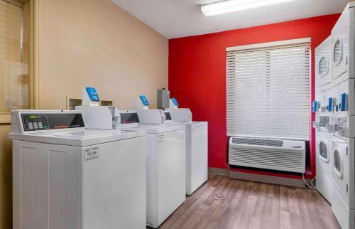 Studio 6 Extended Stay South Bend Mishawaka South IN in South Bend
