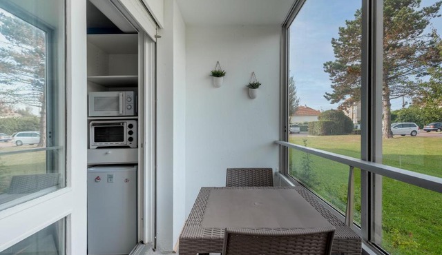 Studio avec loggia - à 200m de la plage - Parking