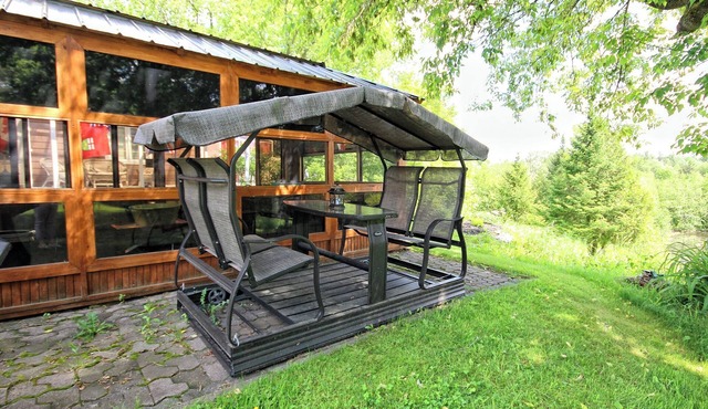 STUDIO DE LUXE