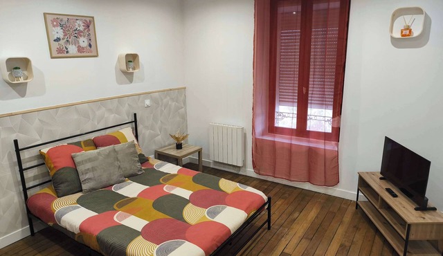 Studio for 2, 2nd Floor · Free Private Parking