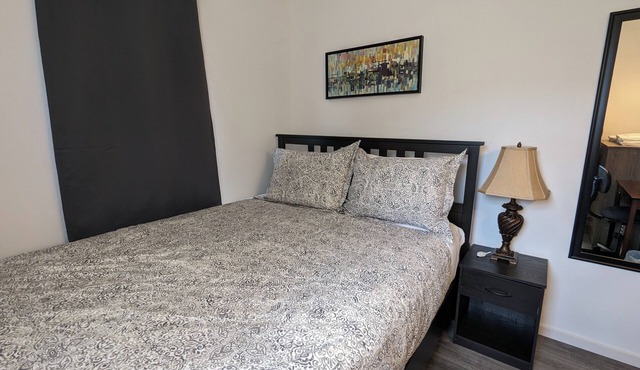 Sunny one bedroom apartment, Central Location