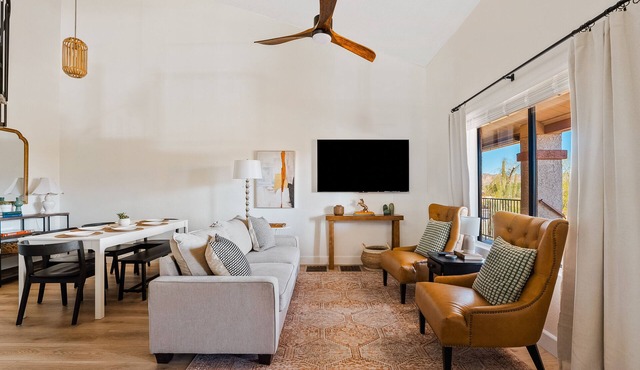Superstition Mountain Views, Heated Pool/Hot Tub, 2bd + Loft