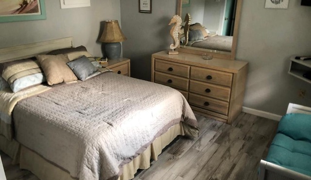 Surfside Suites