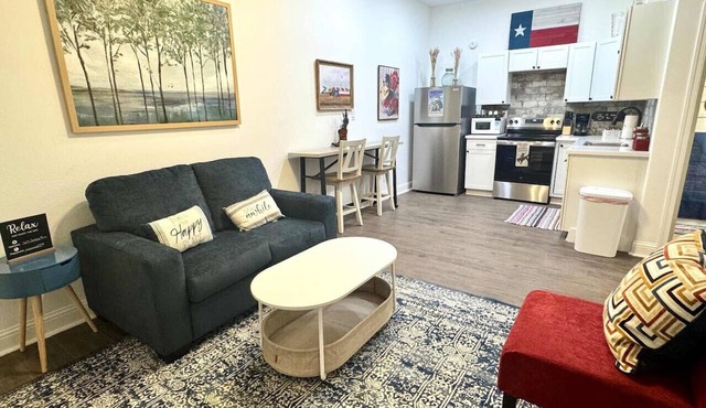 Texas Country 2BR 1BA