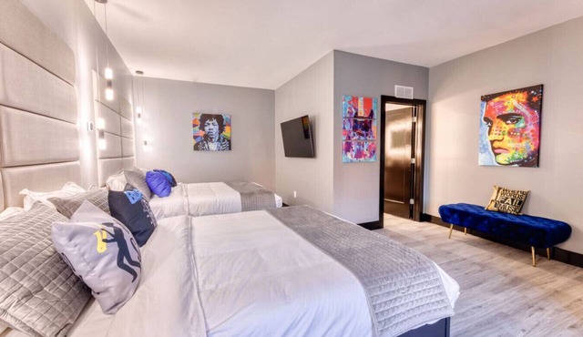 The Bella`s String Kings Suite, Sleeps 4, Private Patio