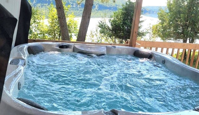 the Laurentides Private Log and Spa Escape