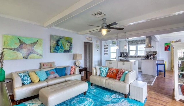 Three Oars Beach Bungalow