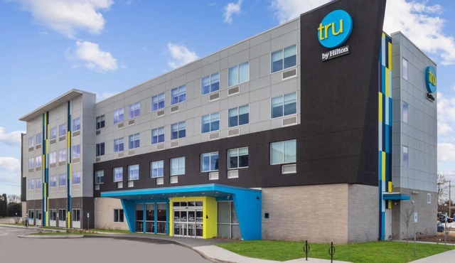Tru By Hilton Janesville