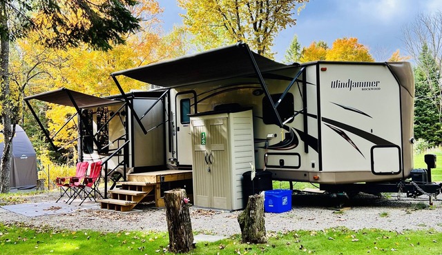 Turkey Hill RV Cottage