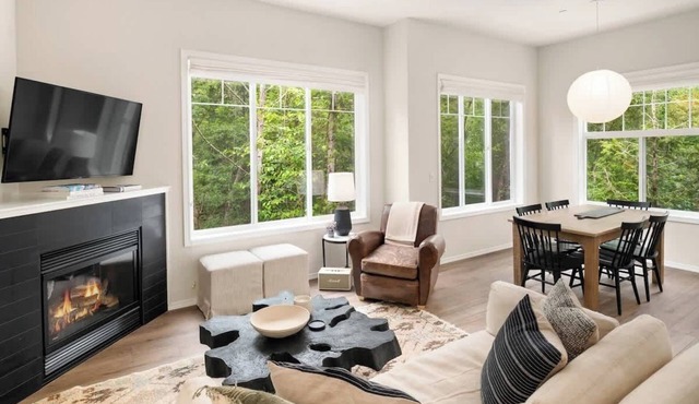 Unit 4 One Central · Newly Remodeled Executive Home - Unit 4