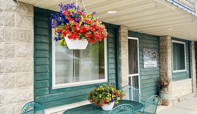 Up The Creek Cottage - Townhome In Coon Valley