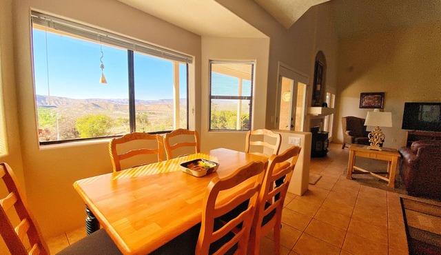 Views, views, views! Spacious home with Red Rock & Sunset Views. Near the river!