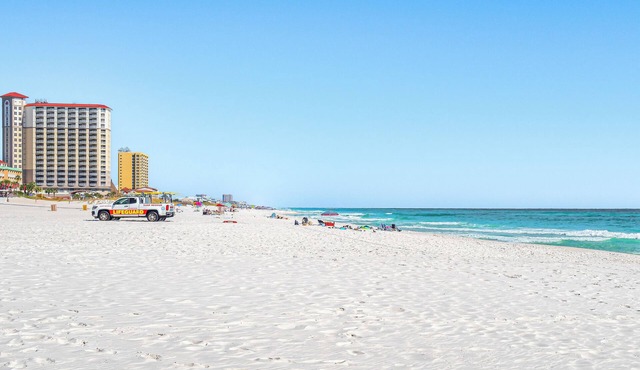 Walk Dtwn: Updated Pensacola Gem