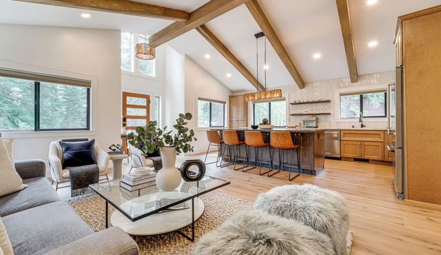 Walk to Gondola: Truckee Retreat w/Resort Perks!