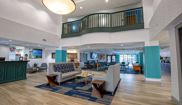 Wingate by Wyndham Lafayette Airport