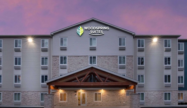 WoodSpring Suites Albuquerque East I-40 Tramway