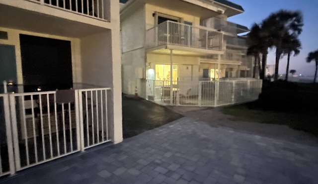 WOW BEACH FRONT Ground Level
