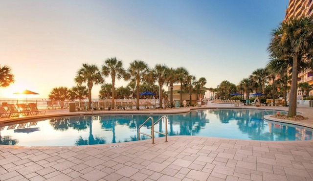 Wyndham Ocean Walk: Oceanfront Fun, Pools, & Spacious Family Stay-1 Bd Dlx