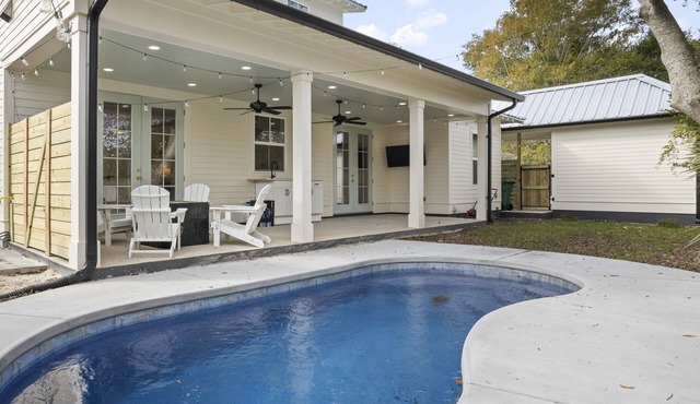 Yeah, Bay-by! Modern Farmhouse in Old Town Bay Saint Louis
