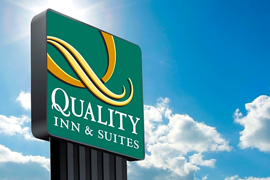 Ardmore Hotel | Quality Inn & Suites