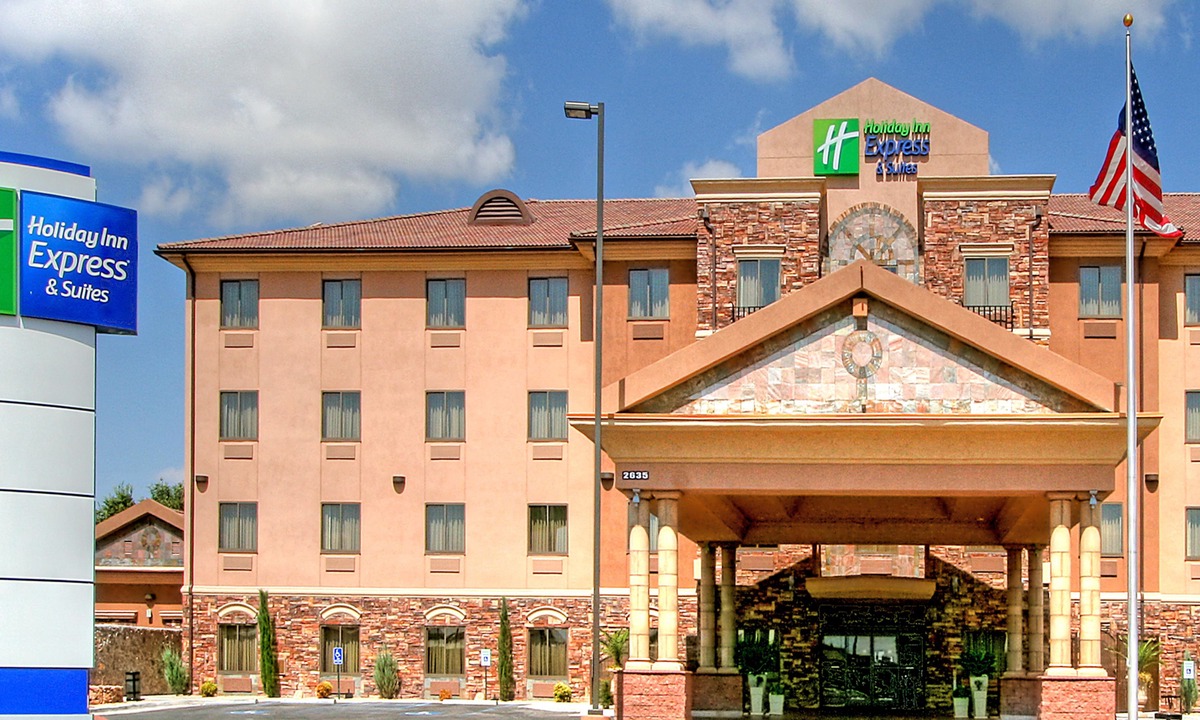 Mesilla Park Hotel | Holiday Inn Express Hotel & Suites Las Cruces, an IHG Hotel