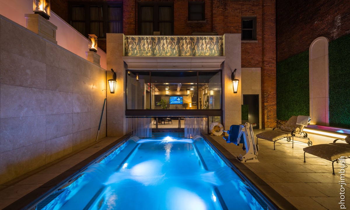 Downtown Buffalo Hotel | Curtiss Hotel, an Ascend Collection Hotel