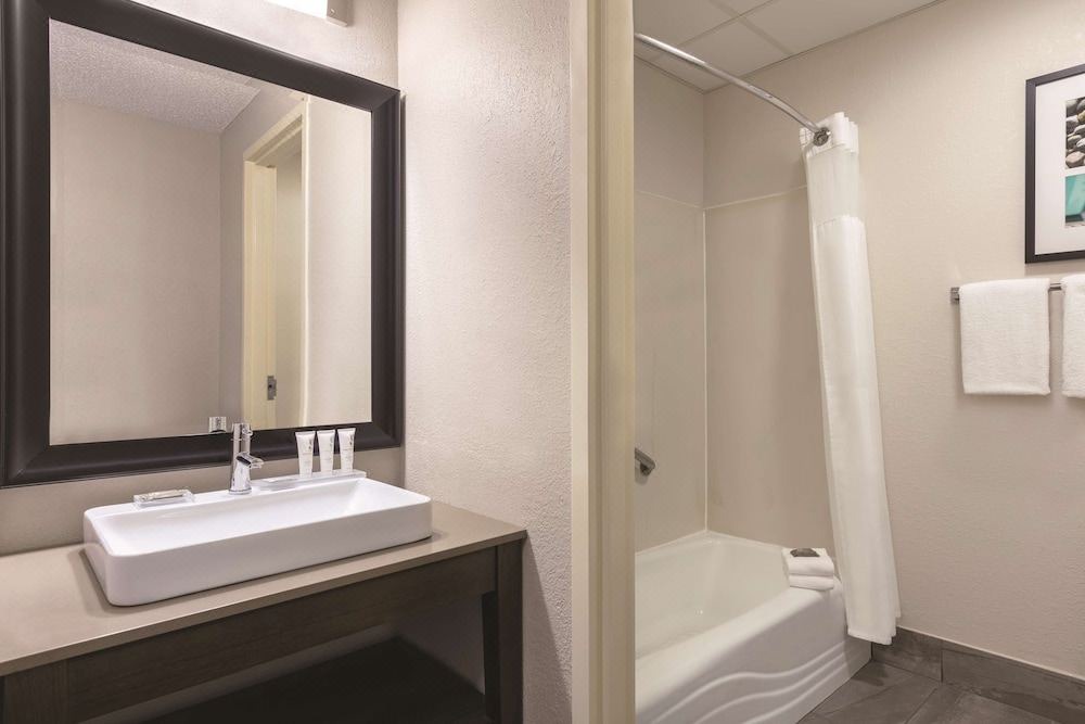 Photo of Bathroom in Gypsum