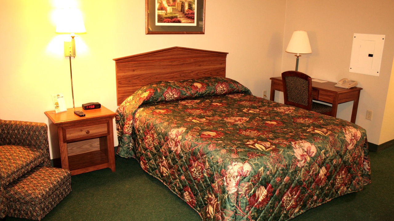 Photo of Bedroom in Ashwaubenon