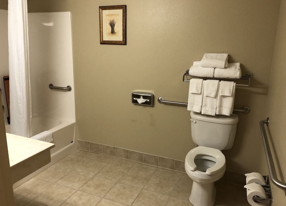 Photo of Bathroom in Iron Mountain