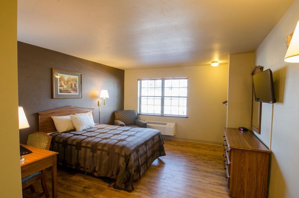Photo of Bedroom in Ashwaubenon