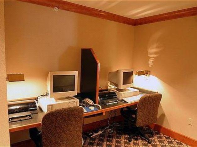 Photo of Livingroom in Utica