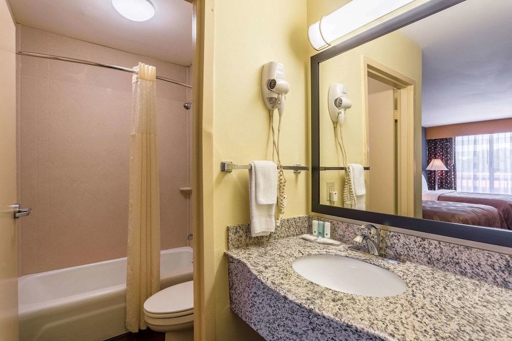 Photo of Bathroom in Port Allen