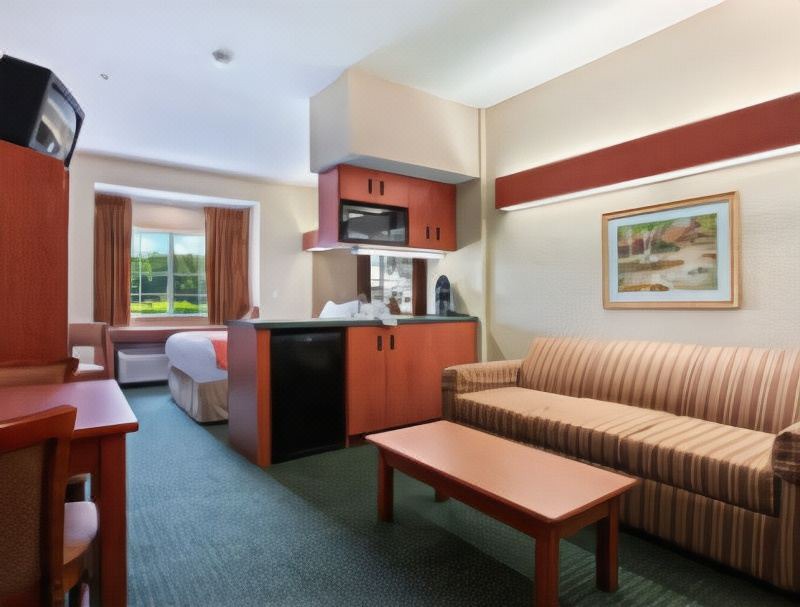 Photo of Livingroom in Bushnell