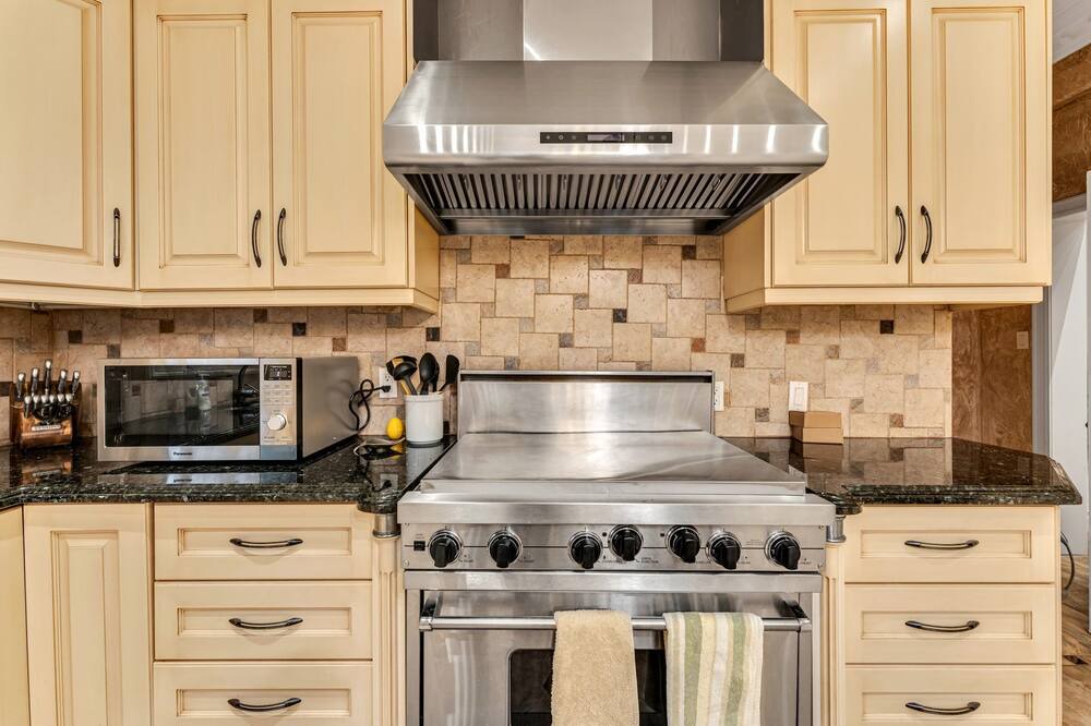 Photo of Kitchen in Lagoon City