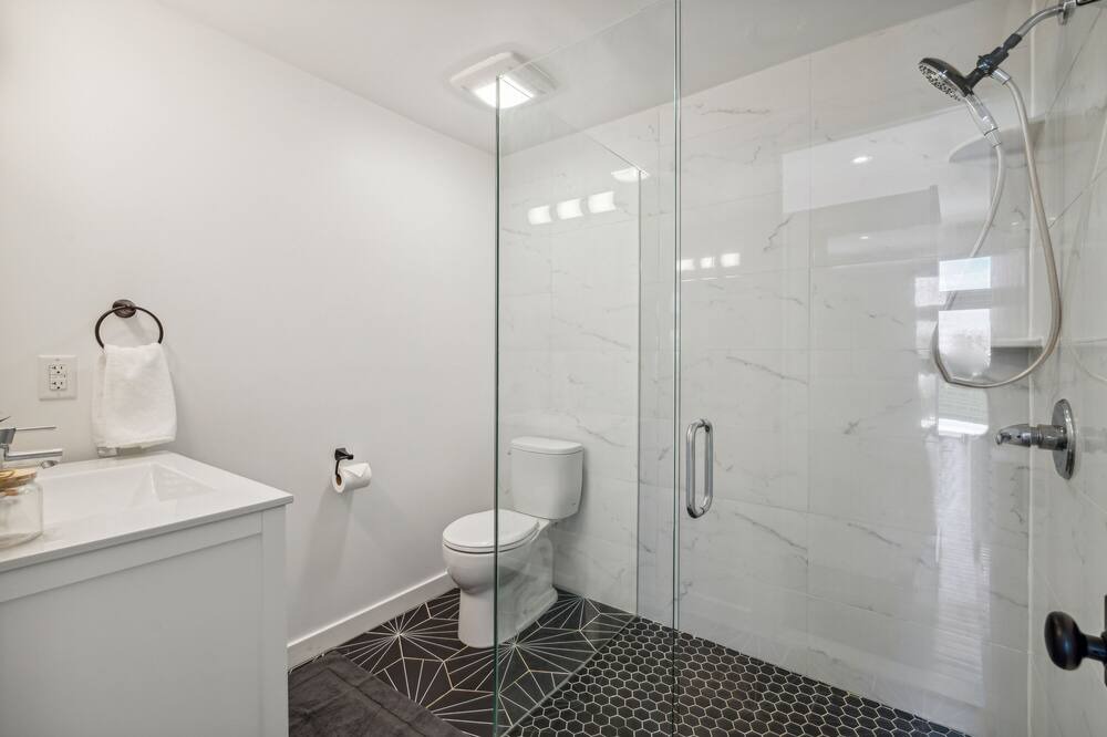 Photo of Bathroom in Wolverine Lake