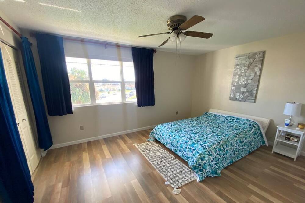 Photo of Bedroom in Ormond Shores